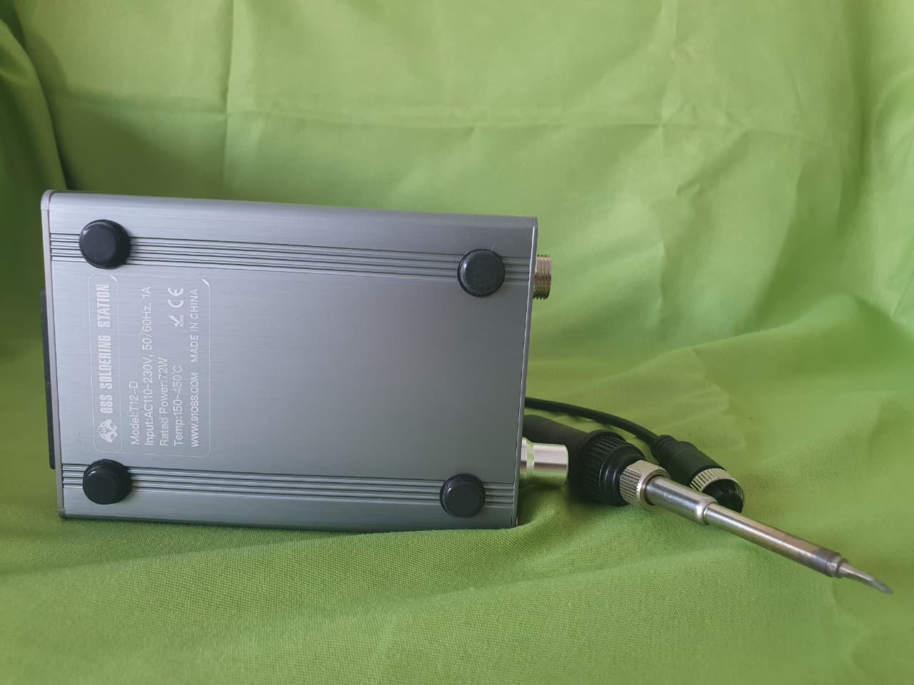 Estação de Solda OSS T12-D – Precisão e Potência para Reparos Profissionais - Imagem 2