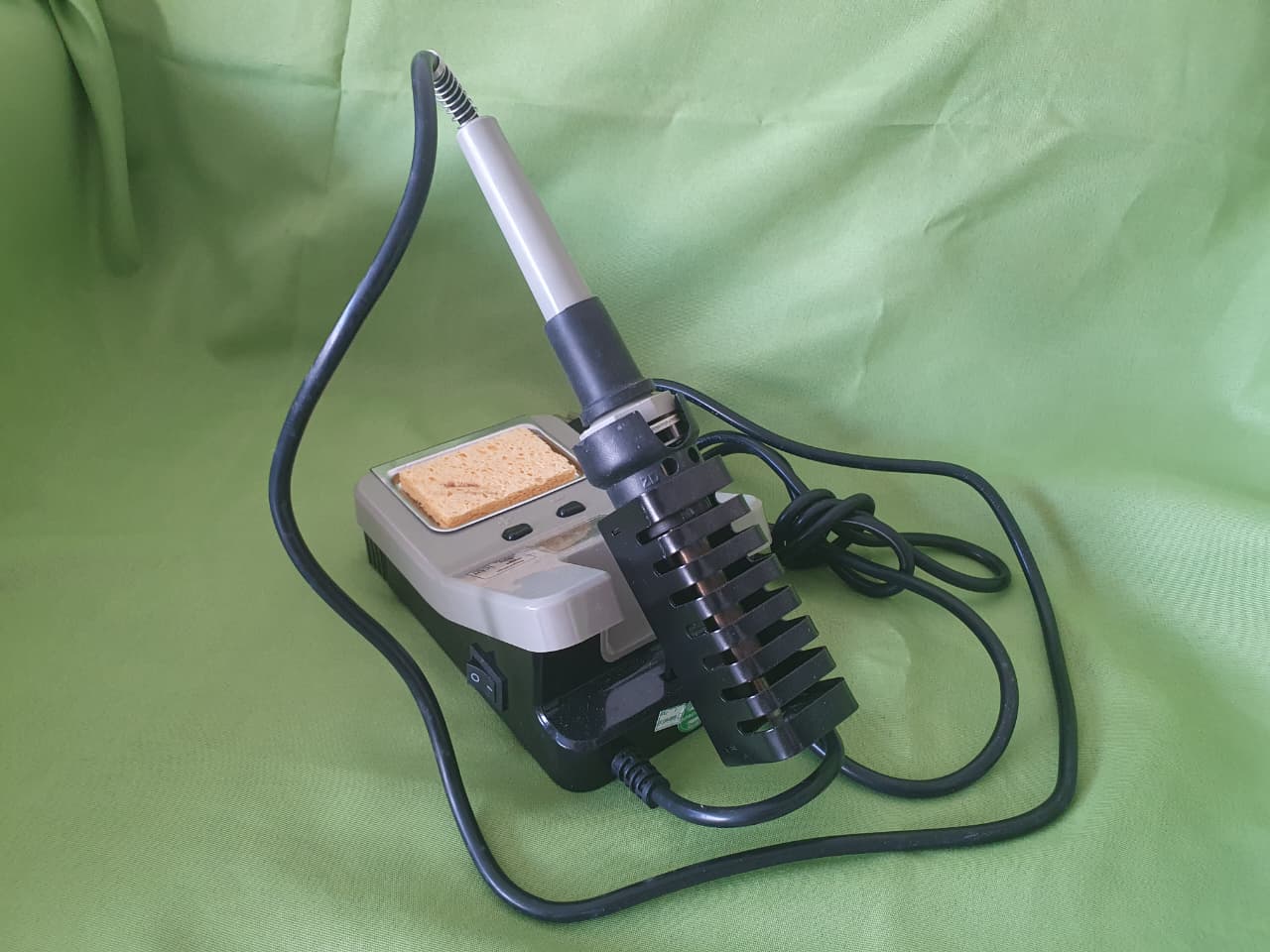 Estação de Solda KIKARL HK-930 – Potência e Precisão para Reparos Profissionais - Imagem 3